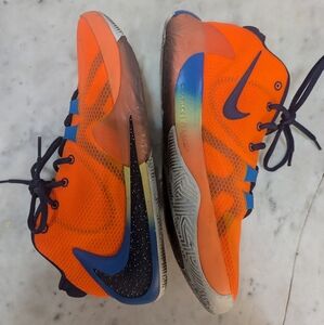 Giannis Nike Zoom Freak 1 Mens Size 10